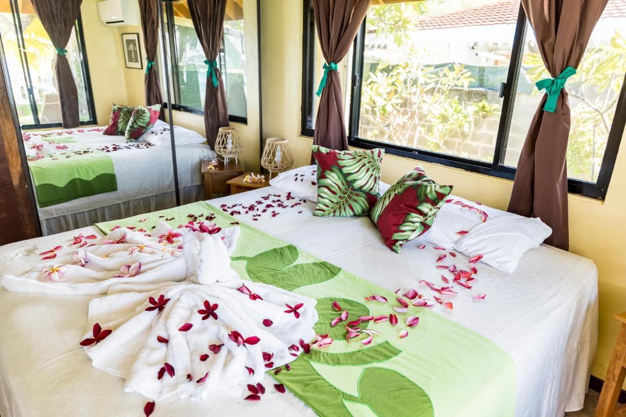 Fare Manava Villa Бора Бора Екстериор снимка